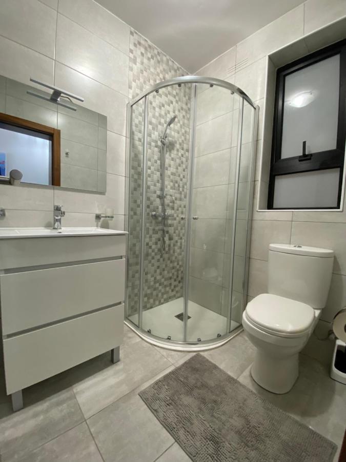 F1 2 St Julians, Private Room, Bathroom & Living Shared Saint Julian's エクステリア 写真